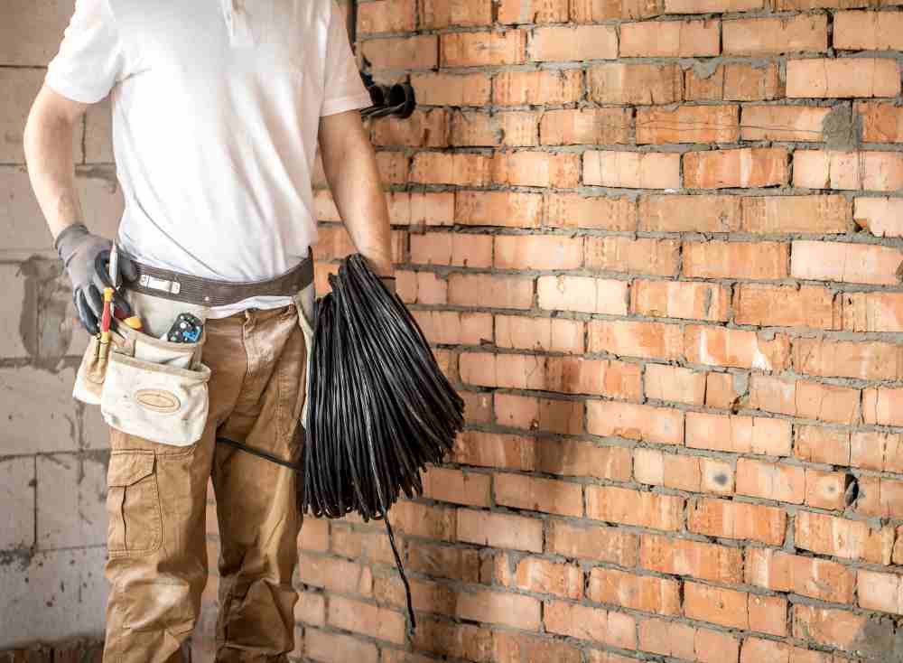 Renovation contractor working (illustration)